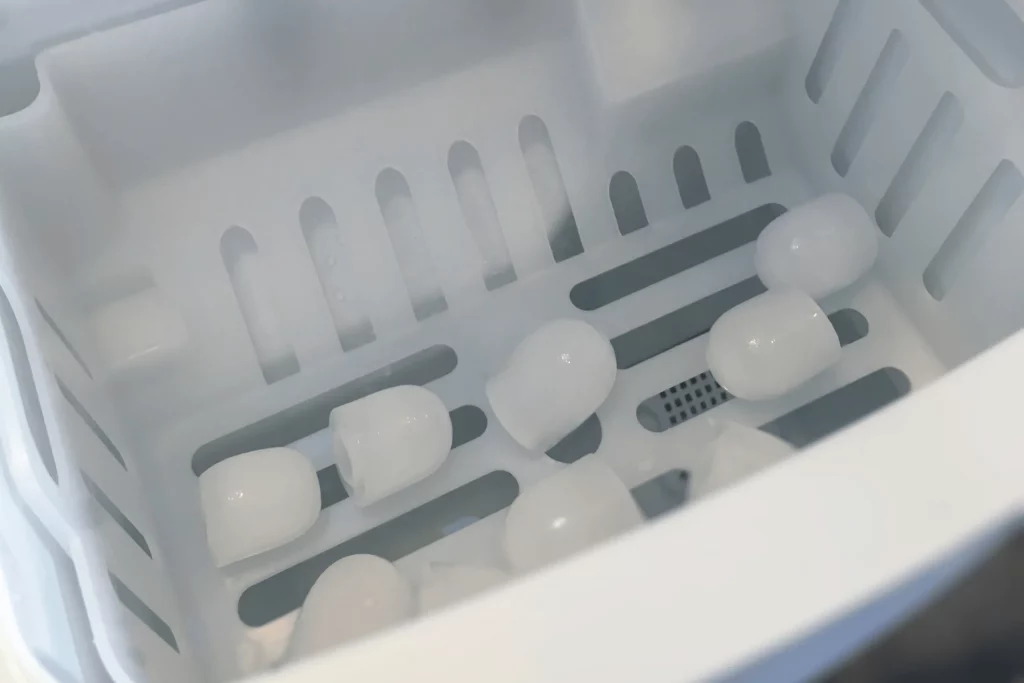 ice maker tray travel rv